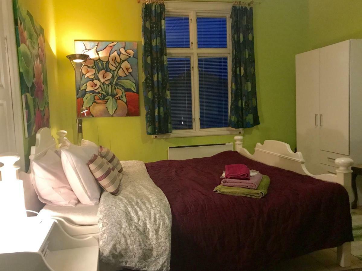 Krylbo Parkgatan Villa מראה חיצוני תמונה