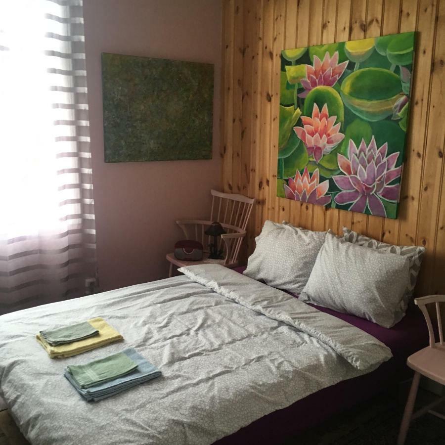 Krylbo Parkgatan Villa מראה חיצוני תמונה